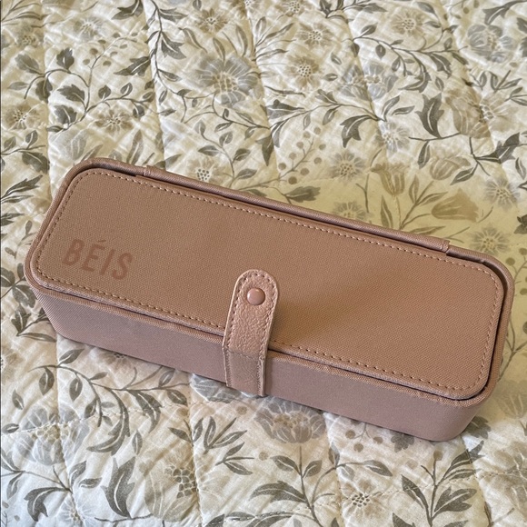 Beis Pink Jewelry Case - Picture 6 of 8